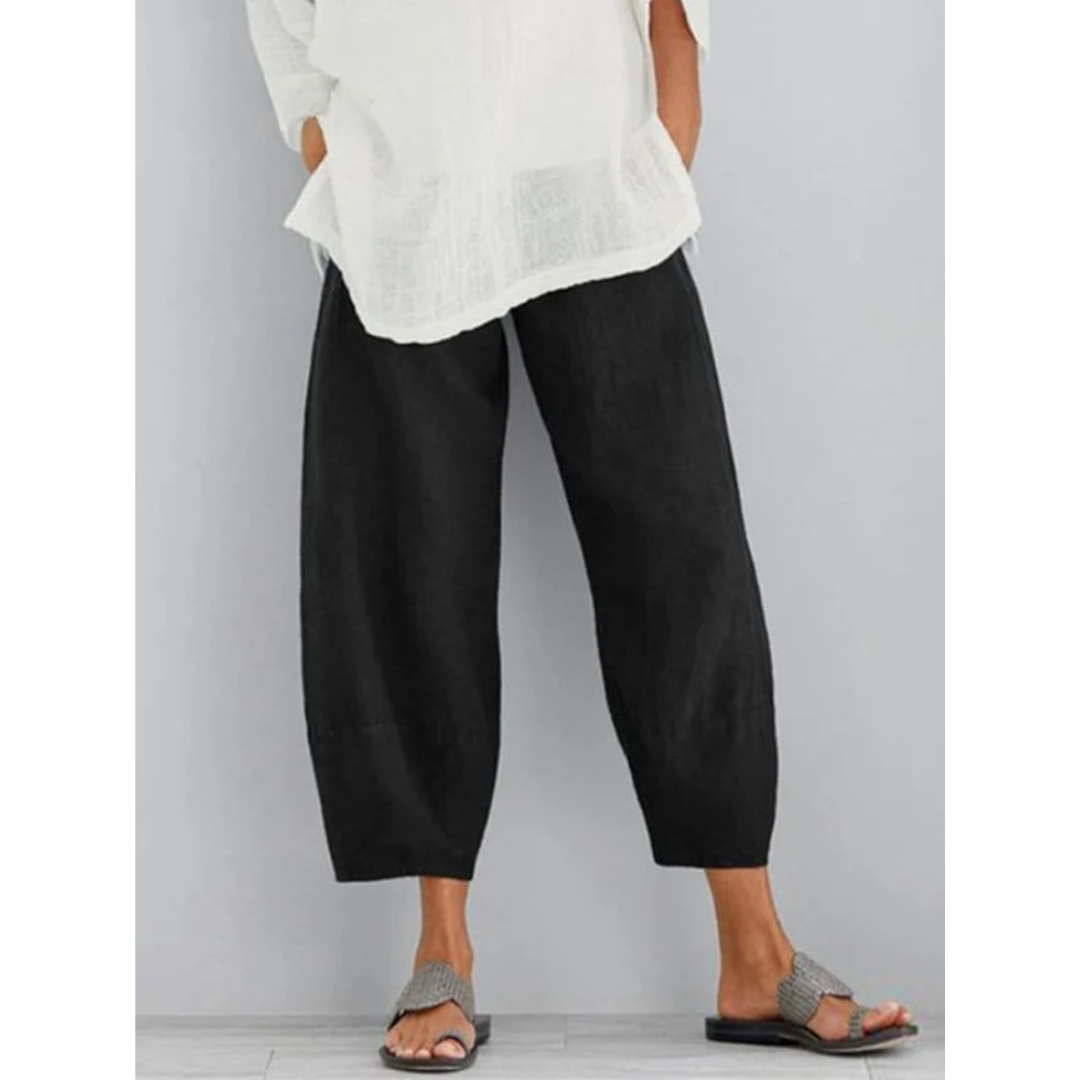 Pantalon en lin Elena™ confortable et élégant de Danoir Paris, couleur naturelle, porté sur un mannequin.