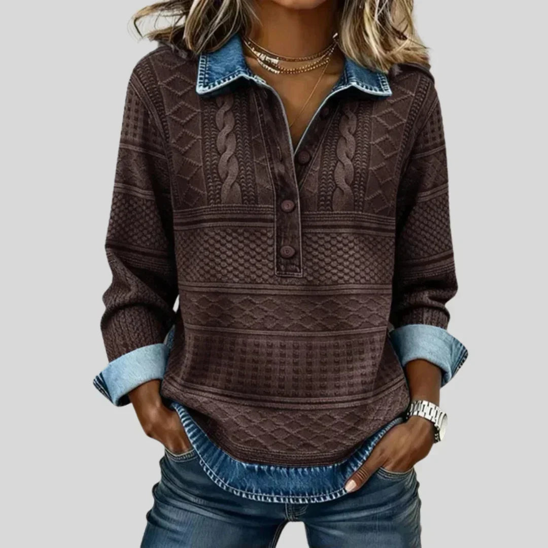 Pull vintage Danoir Paris en tricot avec col roulé, couleur azalée, détail en gros plan, tissu doux et chaud.