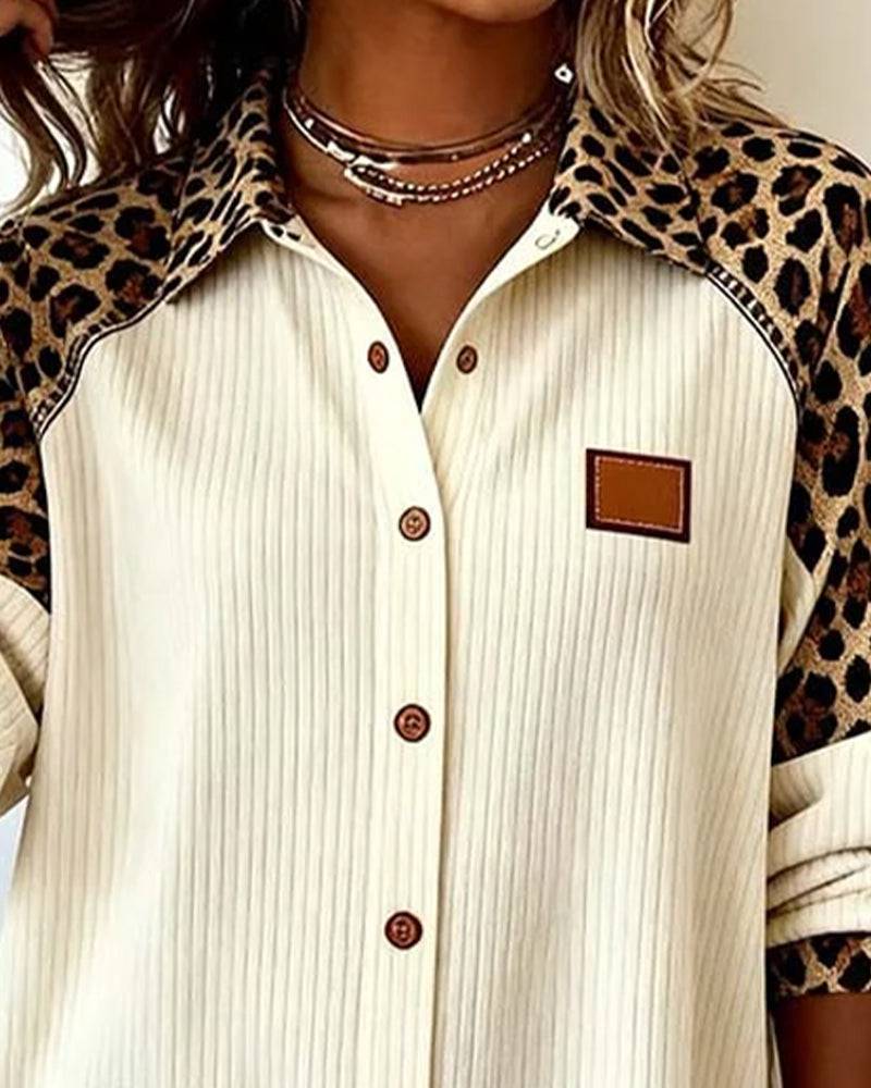 Chemise élégante à motif léopard Aria de Danoir Paris, tissu fluide et style sophistiqué pour femme.
