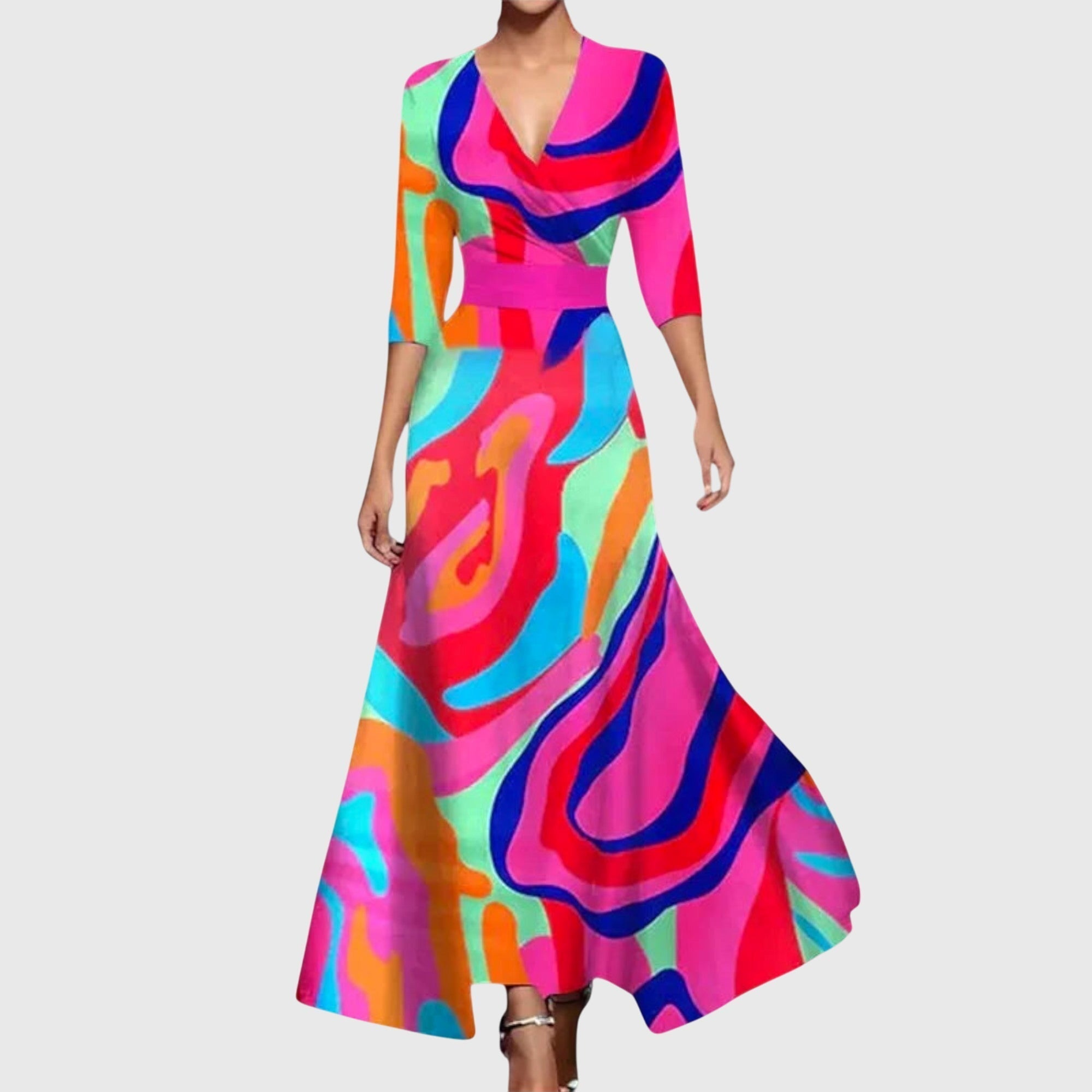 Robe élégante Leila de Danoir Paris, tissu fluide, coupe flatteuse, couleur sophistiquée, portée en soirée ou occasion spéciale.