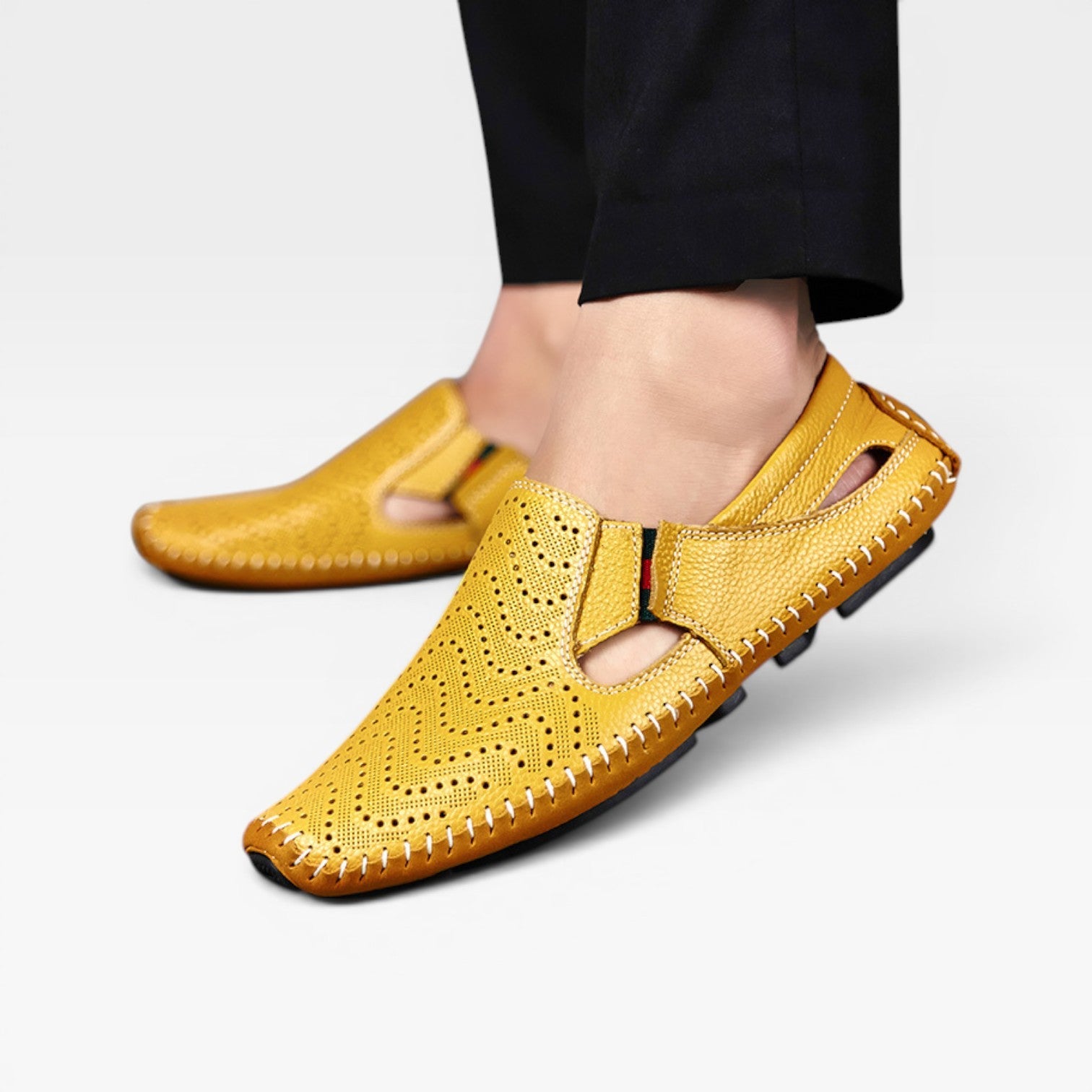 Mules en cuir perforé pour hommes, sandales d'été décontractées Danoir Paris, enfilage facile, style italien.