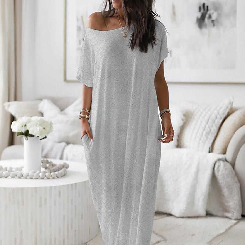 Robe décontractée oversize asymétrique à épaules dénudées Danoir Paris, style décontracté et tendance.