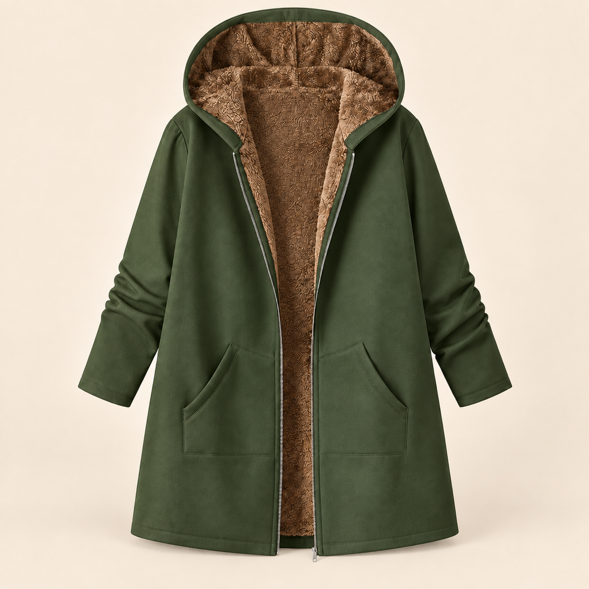 Manteau à capuche en sherpa douillet Evelyn™ de Danoir Paris, couleur oliv, avec doublure chaude et tissu teddy.