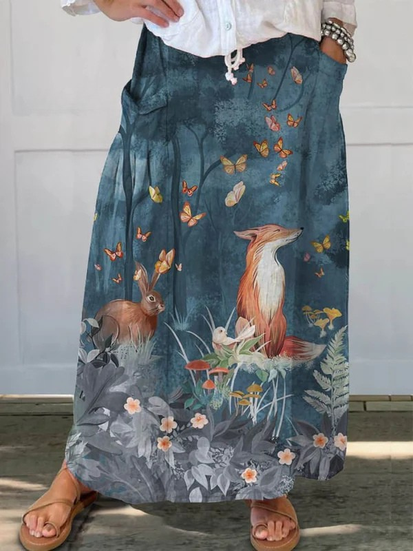 Jupe décontractée à poche avec motif floral vintage et animaux, par Roxy™ pour Danoir Paris, visible avec un design coloré et élégant.