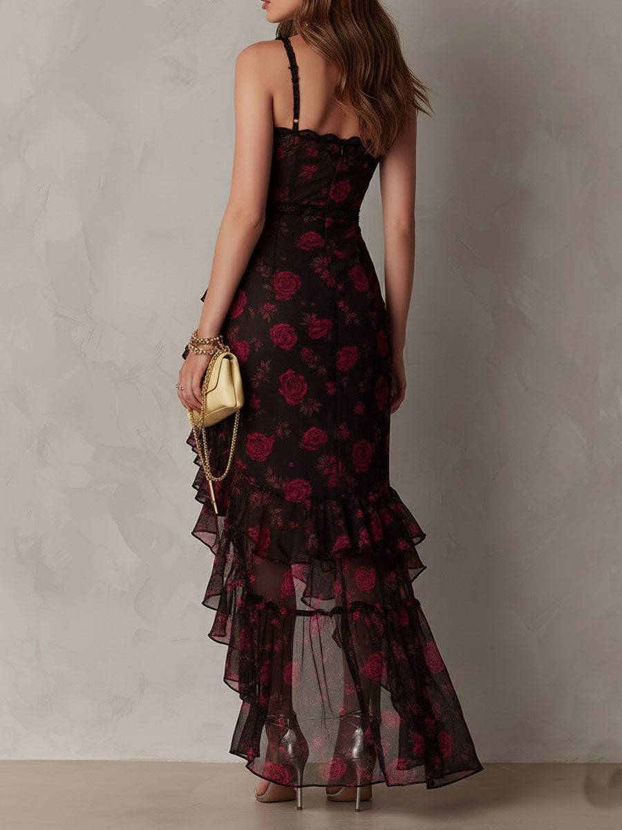 Robe florale noire et rouge avec drapé, ourlet à volants, de la marque Danoir Paris, pour femmes élégantes.