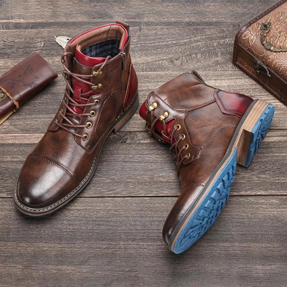 Bottes Oxford Dawson en cuir noir de Danoir Paris, style classique avec lacets et semelle en caoutchouc.