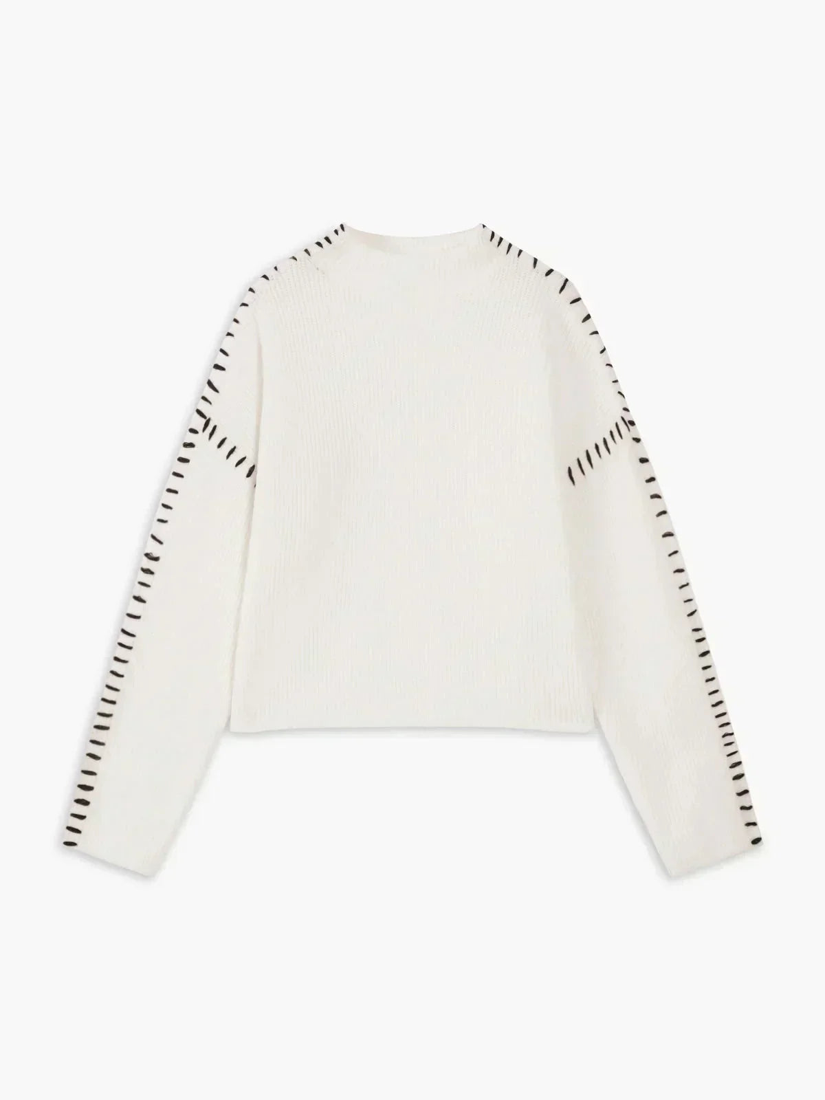 Pull confortable Danoir Paris Nia pour l'automne, en tissu doux et chaud, couleur noire, porté sur un mannequin.