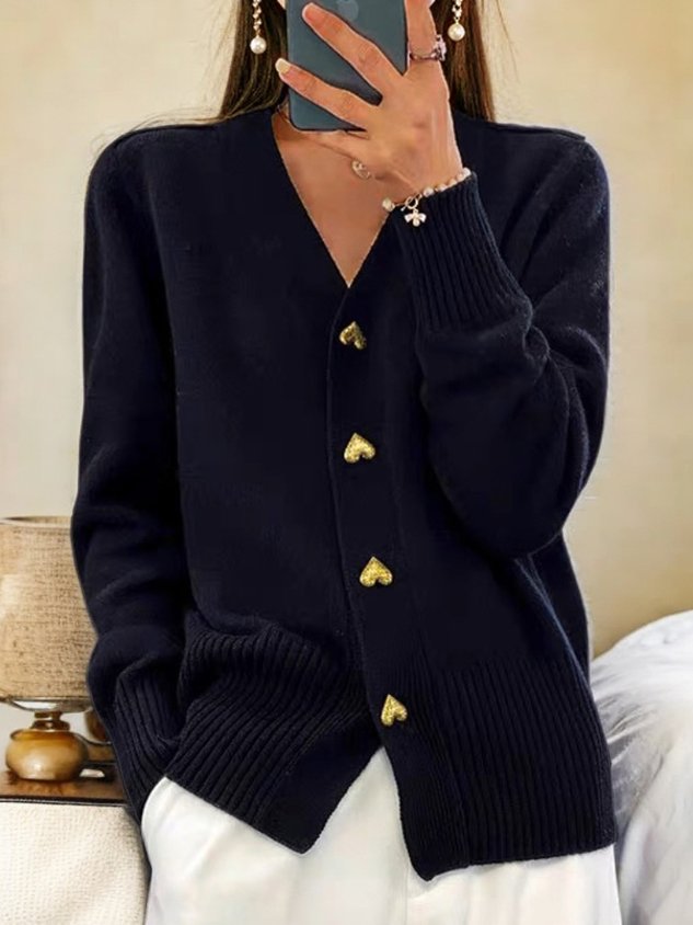 Cardigan en maille noir Amy de Danoir Paris, élégant pour l'automne, taille unique, porté sur un mannequin.
