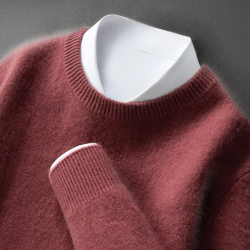 Pull doux et chaud Andrzej de Danoir Paris en beige caramel, mode confortable et élégante pour l'hiver.