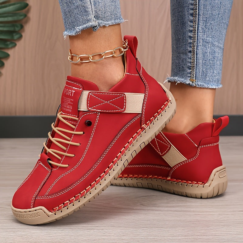 Chaussures de sport Danoir Paris™ blanches, confortables et supportives, pour un style décontracté et une marche agréable.
