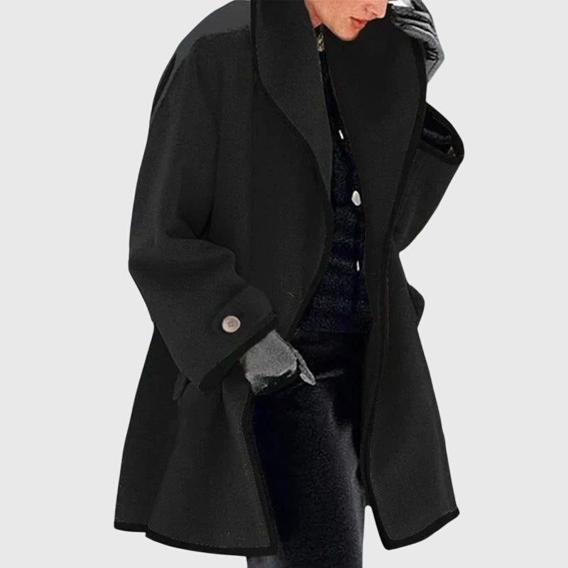 Veste en fleece blanche Maria™ de Danoir Paris, élégante et tendance, vue de face sur fond blanc.