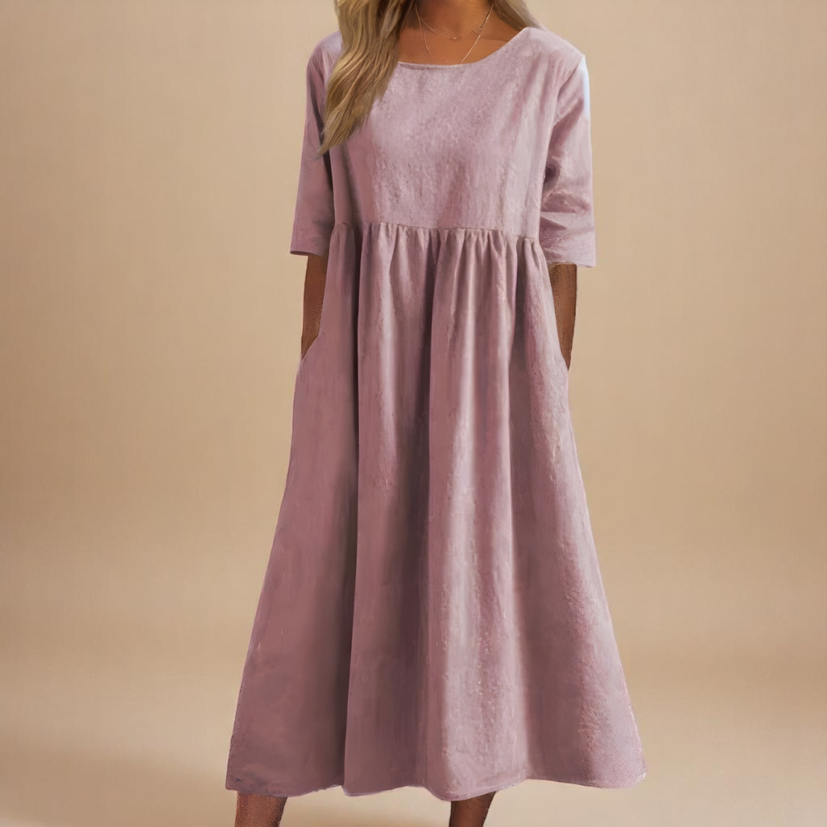 Robe en coton aérée Danoir Paris de couleur bleu ciel, légère et confortable, idéale pour l'été ou les journées décontractées.