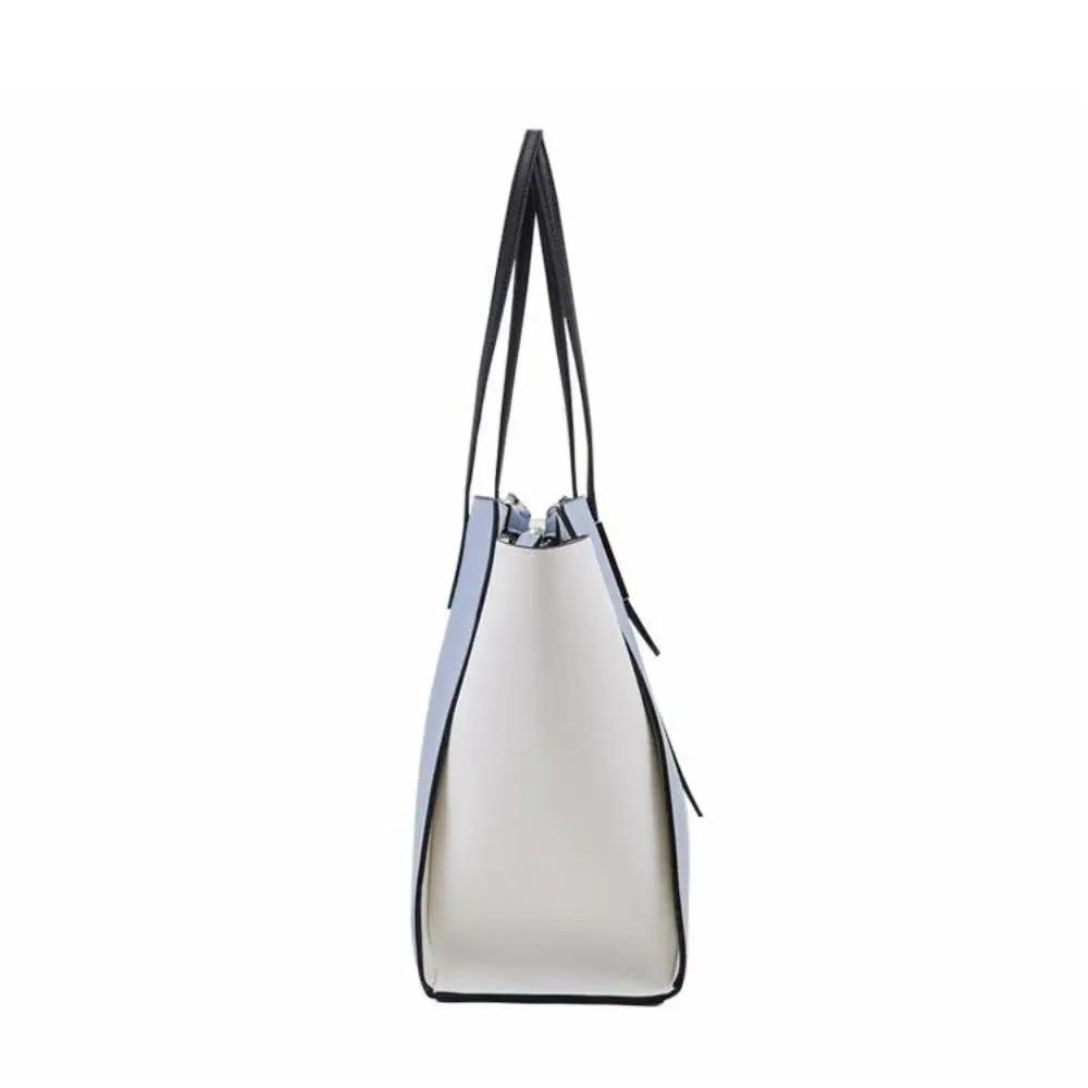 Ensemble de 4 sacs de shopping Danoir Paris Ivy en bleu, élégants et luxueux, avec détails sophistiqués visibles.