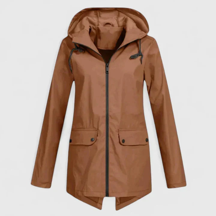 Veste confortable Vanyssiah de Danoir Paris en tissu bleu, avec coupe décontractée et détails élégants.