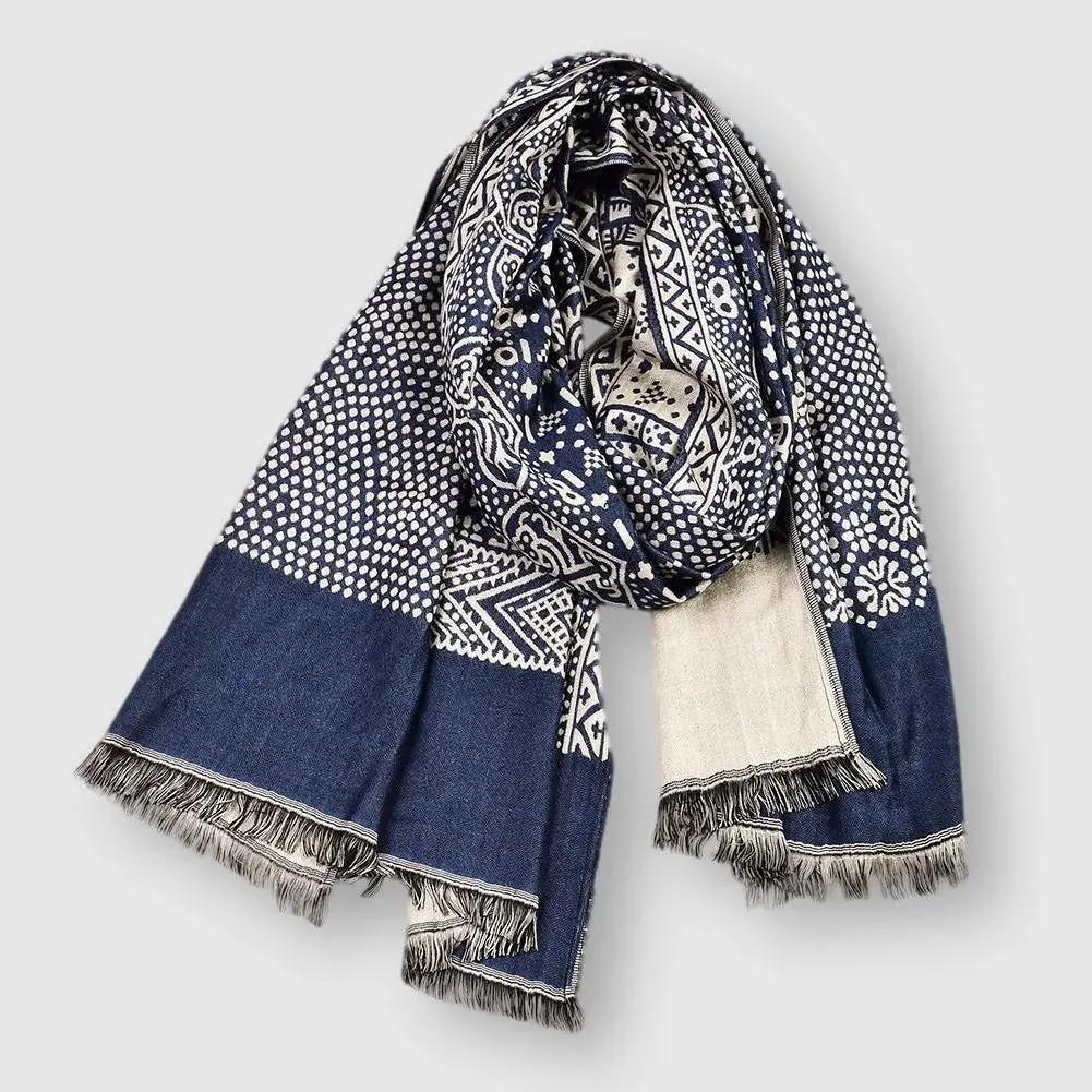 Écharpe en coton à motifs vintage Thibault™ de Danoir Paris, bleu, taille unique, tissu doux et design élégant.