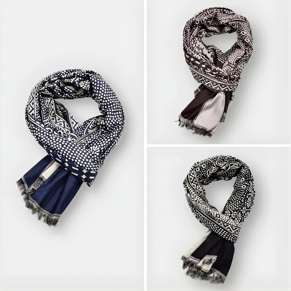Écharpe en coton à motifs vintage Thibault™ de Danoir Paris, bleue, taille unique, avec design rétro et détails colorés.