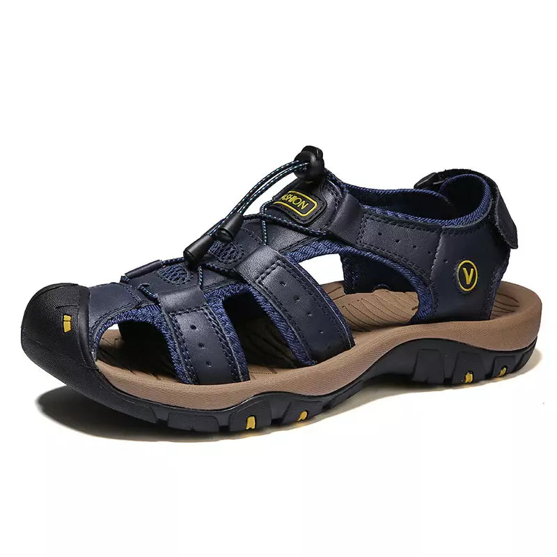 Sandales confort tout-terrain Danoir Paris en marron, pointure 38, avec semelle robuste et design pratique.