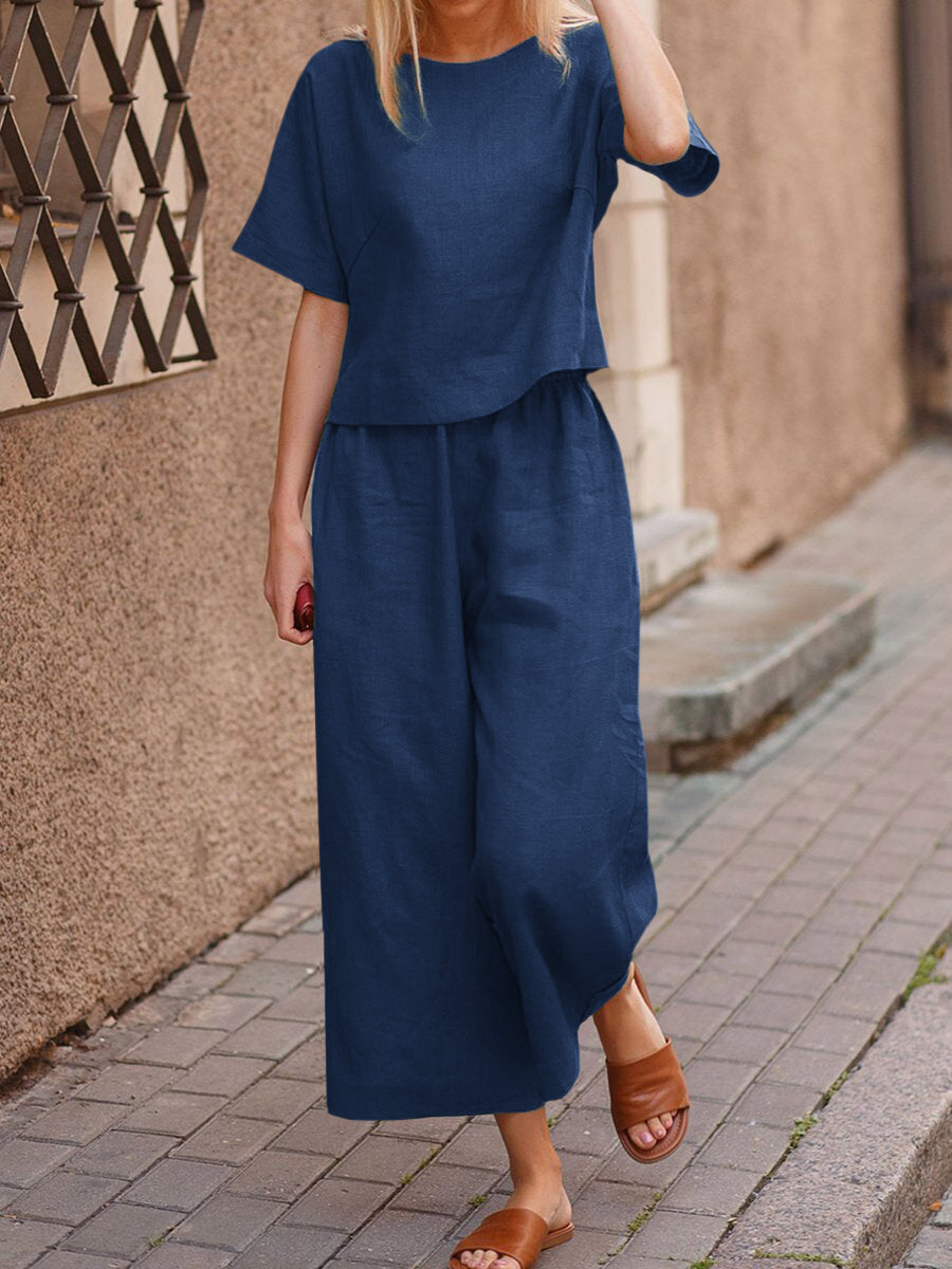 Ensemble lounge deux pièces Lara de Danoir Paris, en coton caramel, avec haut et pantalon confortables.