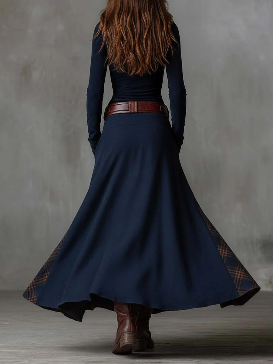 Robe maxi décontractée en daim beige Michelle de Danoir Paris, coupe élégante, portée décontractée, tissu doux et confortable.