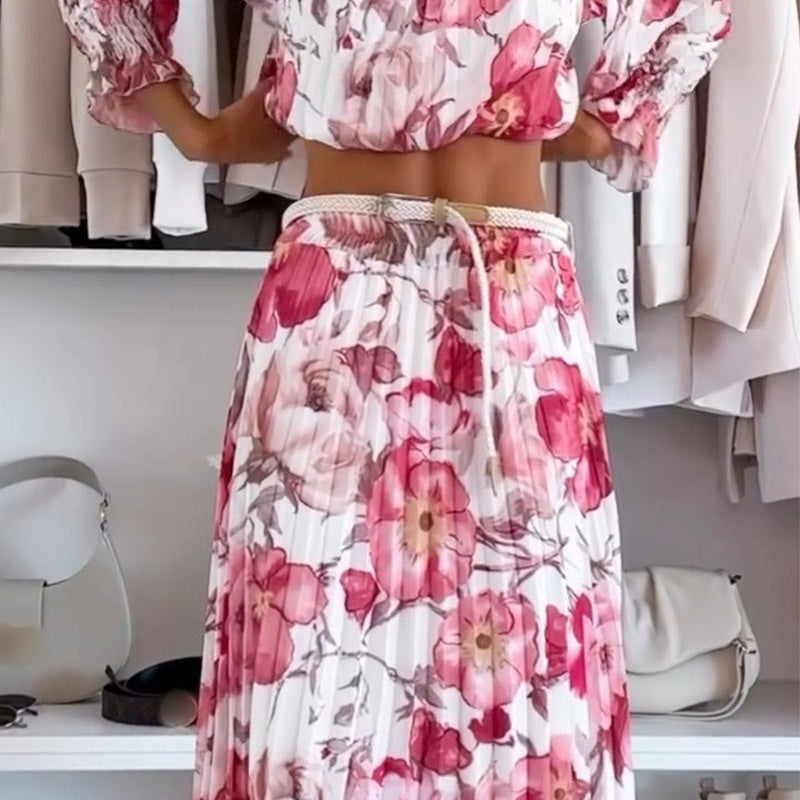 Ensemble floral d'été Williane de Danoir Paris, vêtement élégant avec motifs floraux roses, pour femmes.