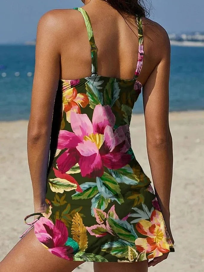 Tankini graphique fleuri Danoir Paris avec short, effet ventre plat, en tissu orange, pour un style estival élégant et confortable.