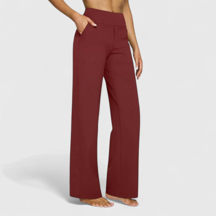 Pantalons sophistiqués Hilary de Danoir Paris en crème, vue de face, tissu élégant et coupe moderne.