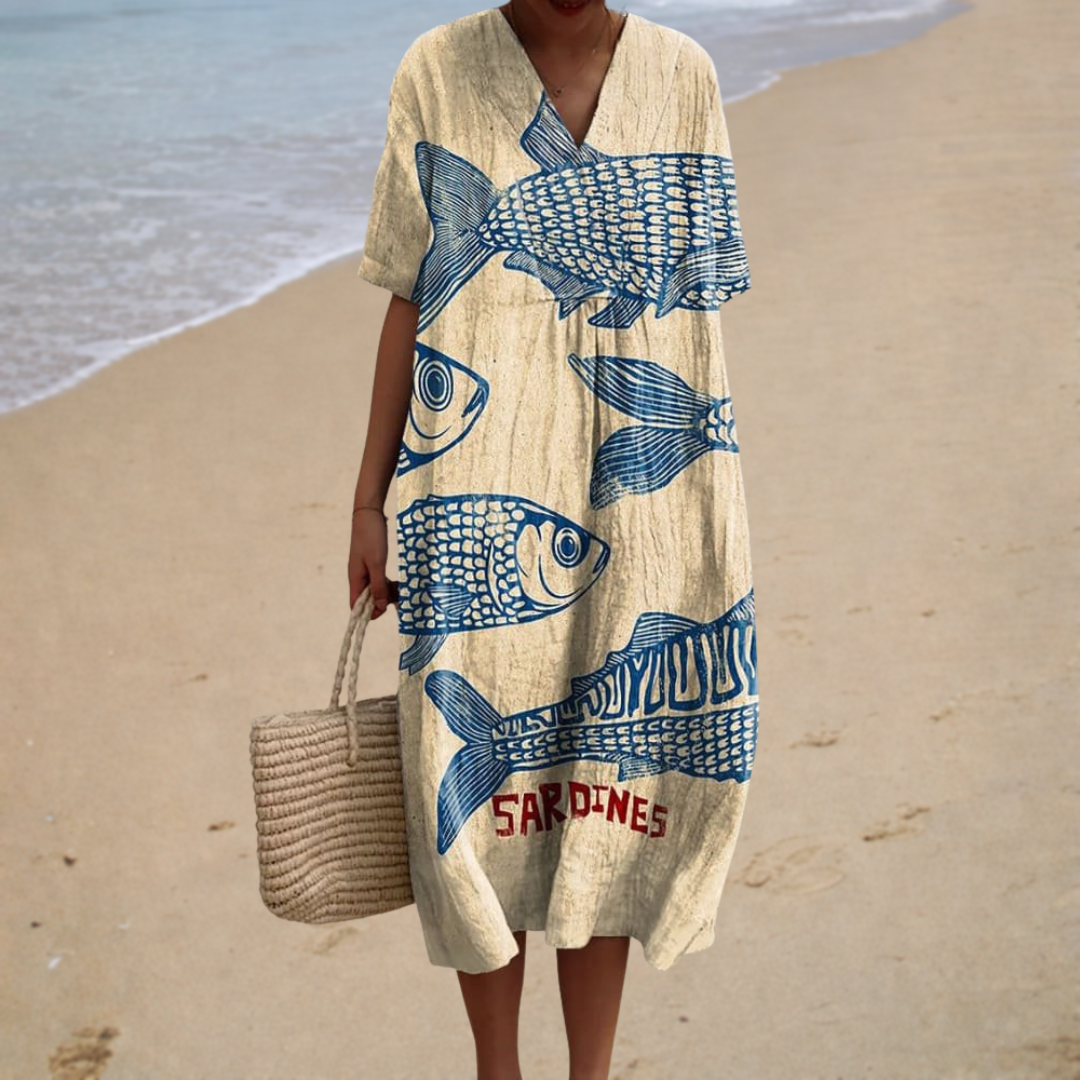 Robe longue Danoir Paris Marseille avec motif sardines, vêtement élégant pour femmes, détails du tissu et design coloré.