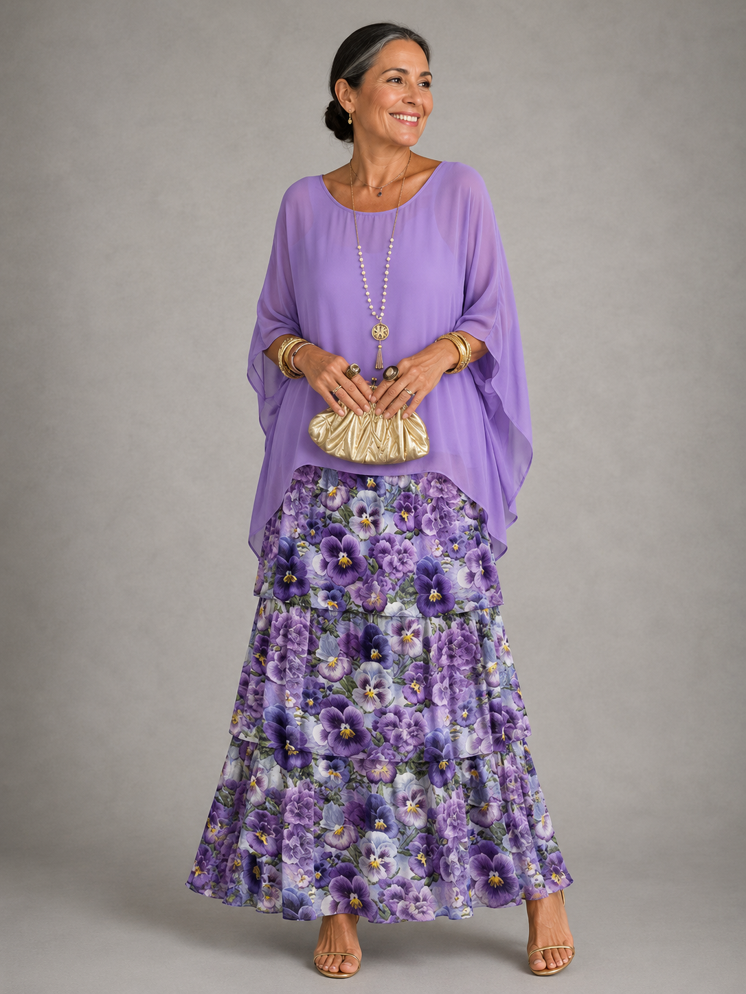 Robe maxi fluide et élégante pour femme Lara™ de Danoir Paris, en vert foncé, avec un tissu léger et un style sophistiqué.