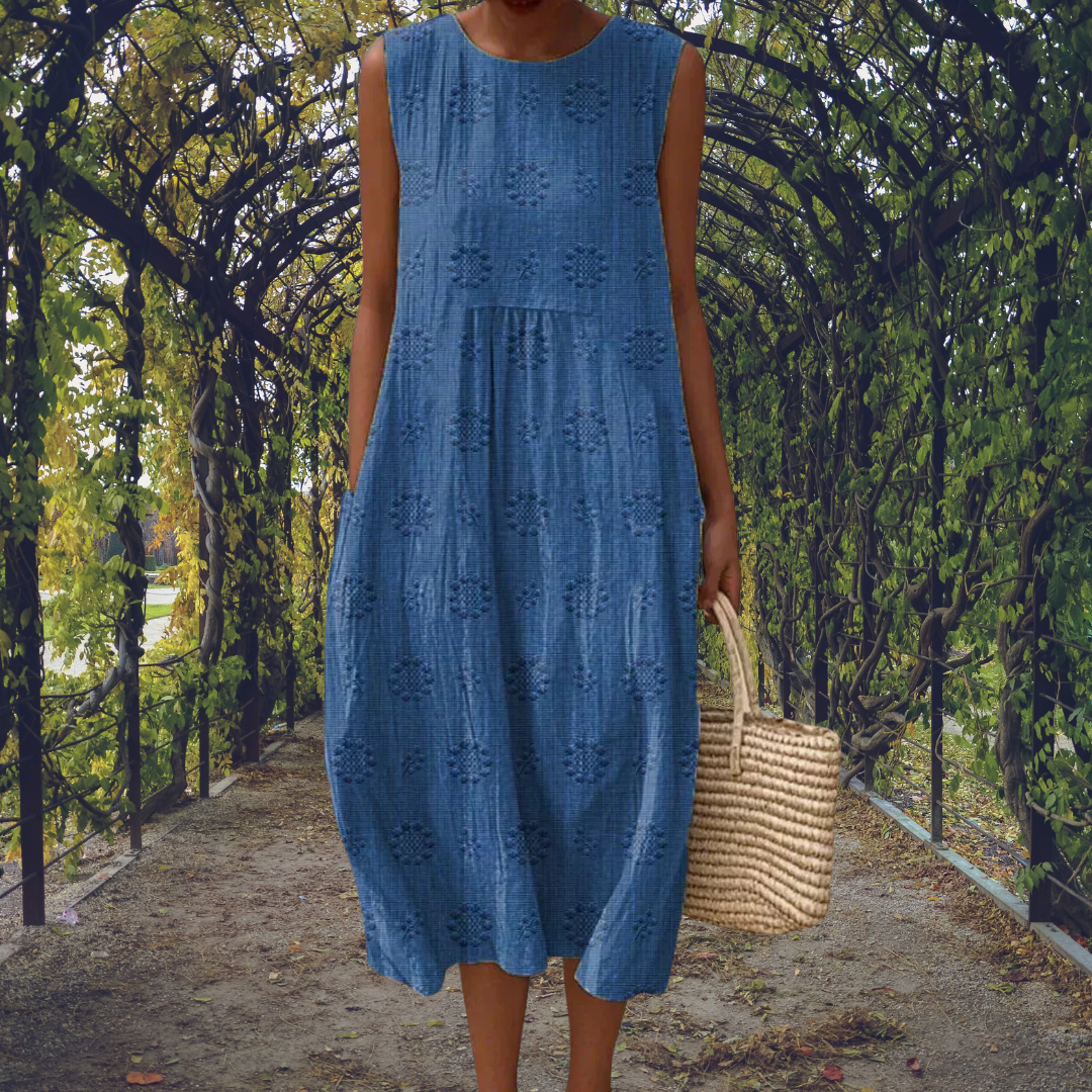 Robe sans manches verte Linda de Danoir Paris, élégante, ajustée, avec détails sophistiqués, vue de face.