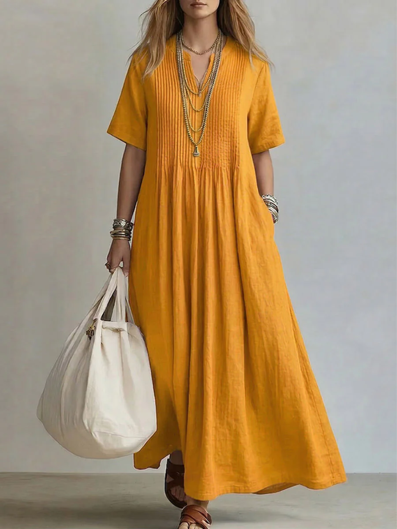 Robe confort quotidien Sofia de Danoir Paris, en tissu rose doux, pour un look décontracté et confortable.