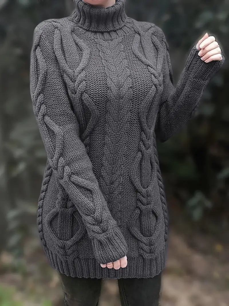 Robe turtleneck élégante Narda de Danoir Paris en cramoisi, coupe ajustée, parfaite pour une tenue sophistiquée.