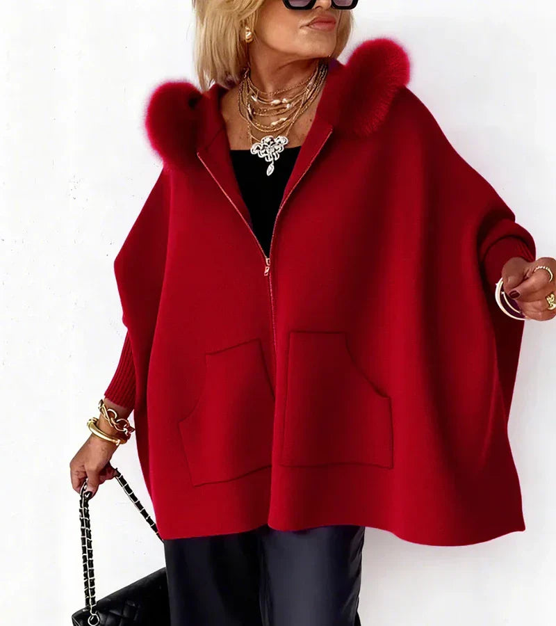 Manteau chic en fourrure Rose Arabelle de Danoir Paris, coupe élégante et douce, pour un style sophistiqué et confortable.