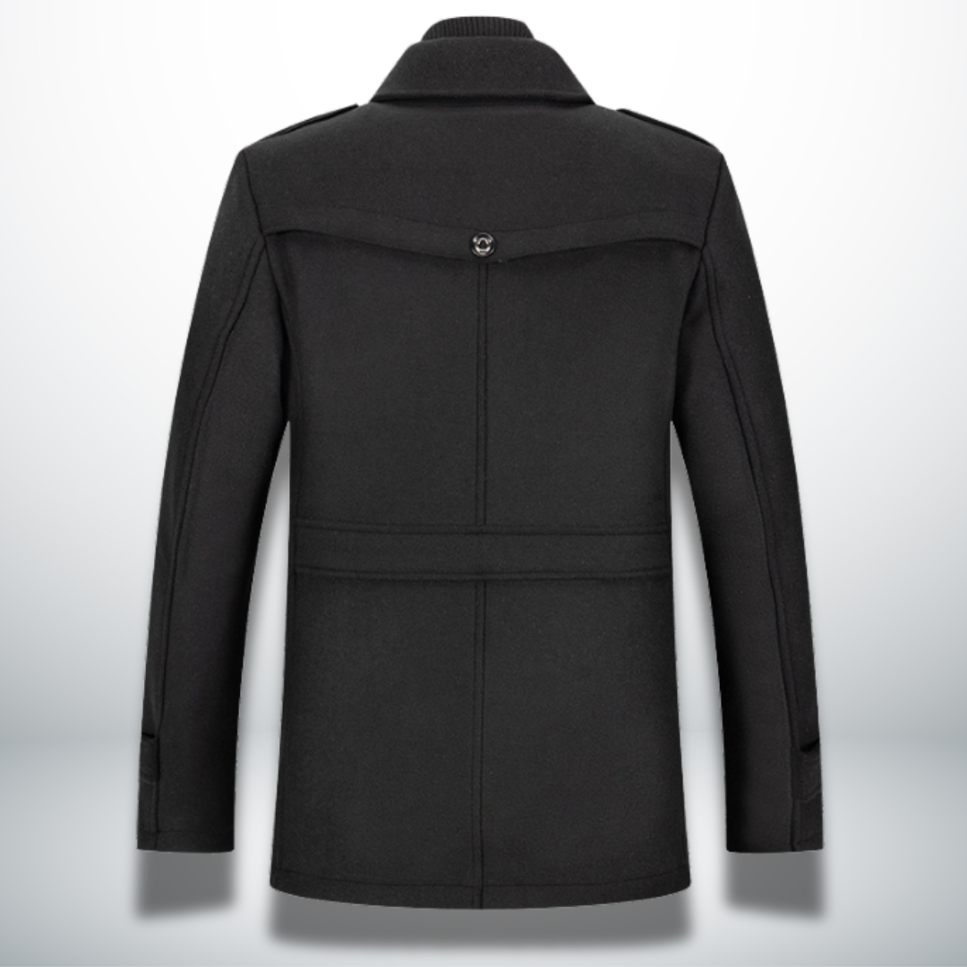 Manteau d'hiver élégant Angelo Danoir Paris en bleu marine, coupe classique et tissu chaud pour hommes.