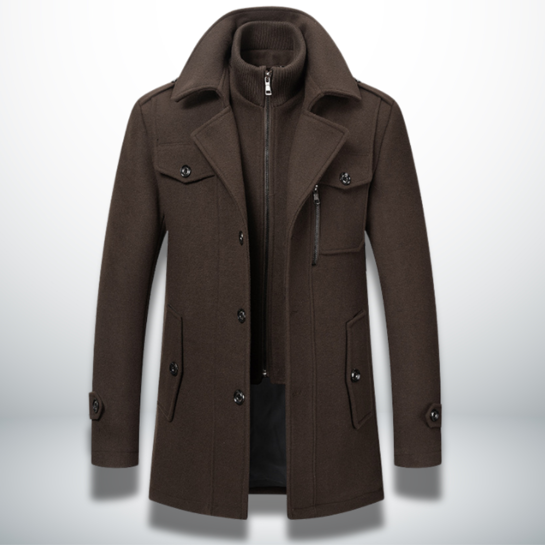 Manteau d'hiver élégant Angelo de Danoir Paris en laine bleu marine, coupe classique et finition sophistiquée.
