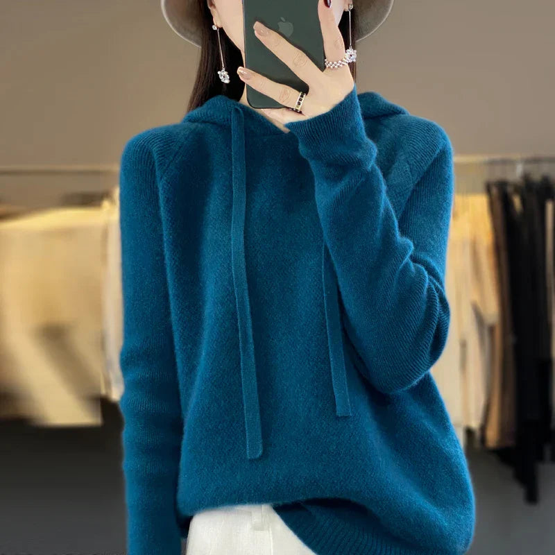 Pull Hanna Danoir Paris en mérinoull douce et chaude, rose, idéal pour l'hiver, en tissu confortable et élégant.