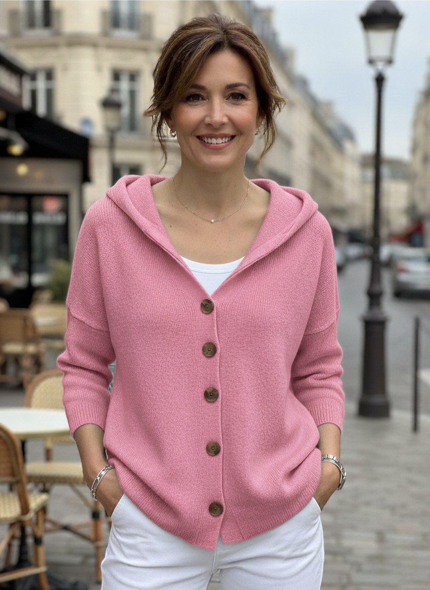 Cardigan élégant Rose Zoey de Danoir Paris, taille XS, en tissu doux et raffiné, porté sur un mannequin.