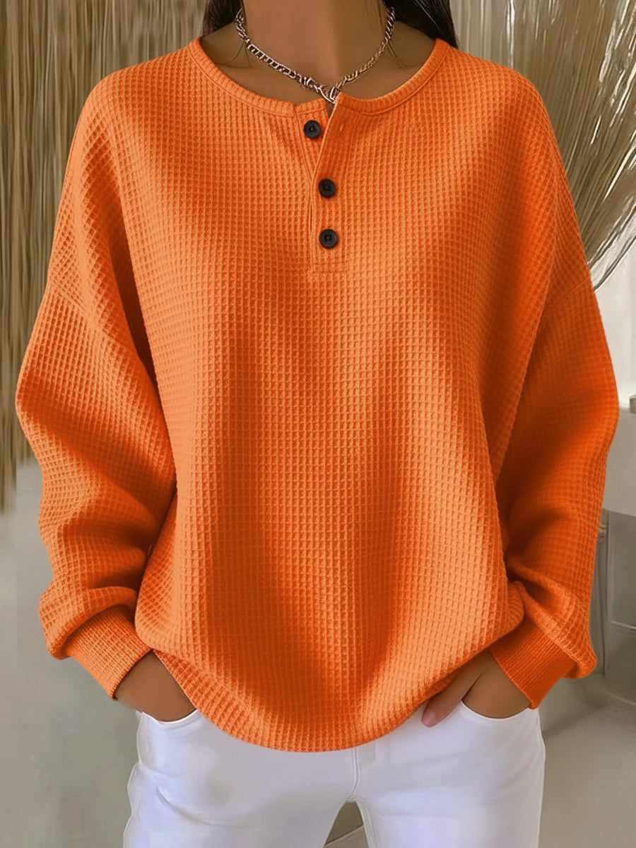 Sweat-shirt orange Danoir Paris FR1163, élégant et confortable, porté par un mannequin, vue de face, tissu doux et moderne