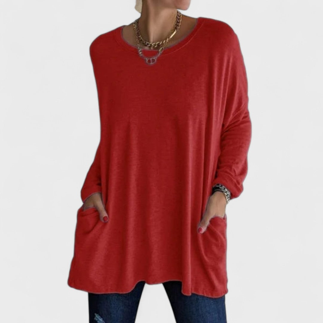 Top décontracté élégant Orianna de Danoir Paris en noir, vue de face, tissu fluide et style chic pour femmes.
