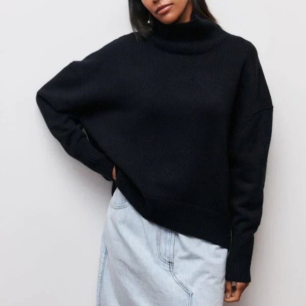 Pull-over oversize Danoir Paris Aria en tissu confortable bleu clair, style décontracté et moderne.