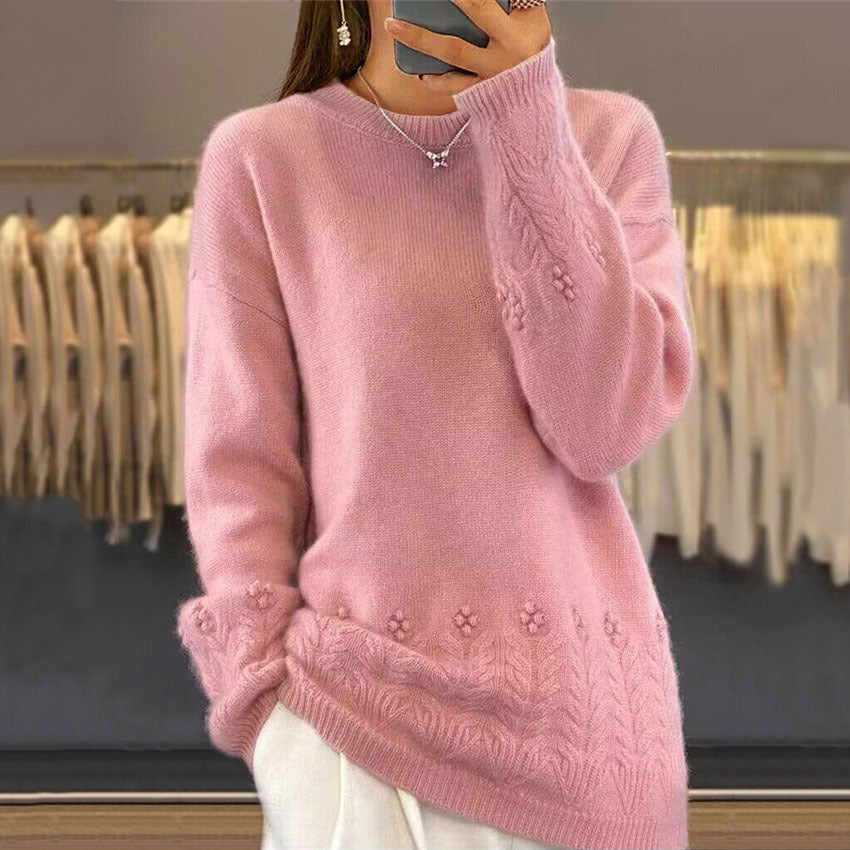 Pull floral élégant Talbot de Danoir Paris en beige, vue de face, détails du motif floral et style sophistiqué.