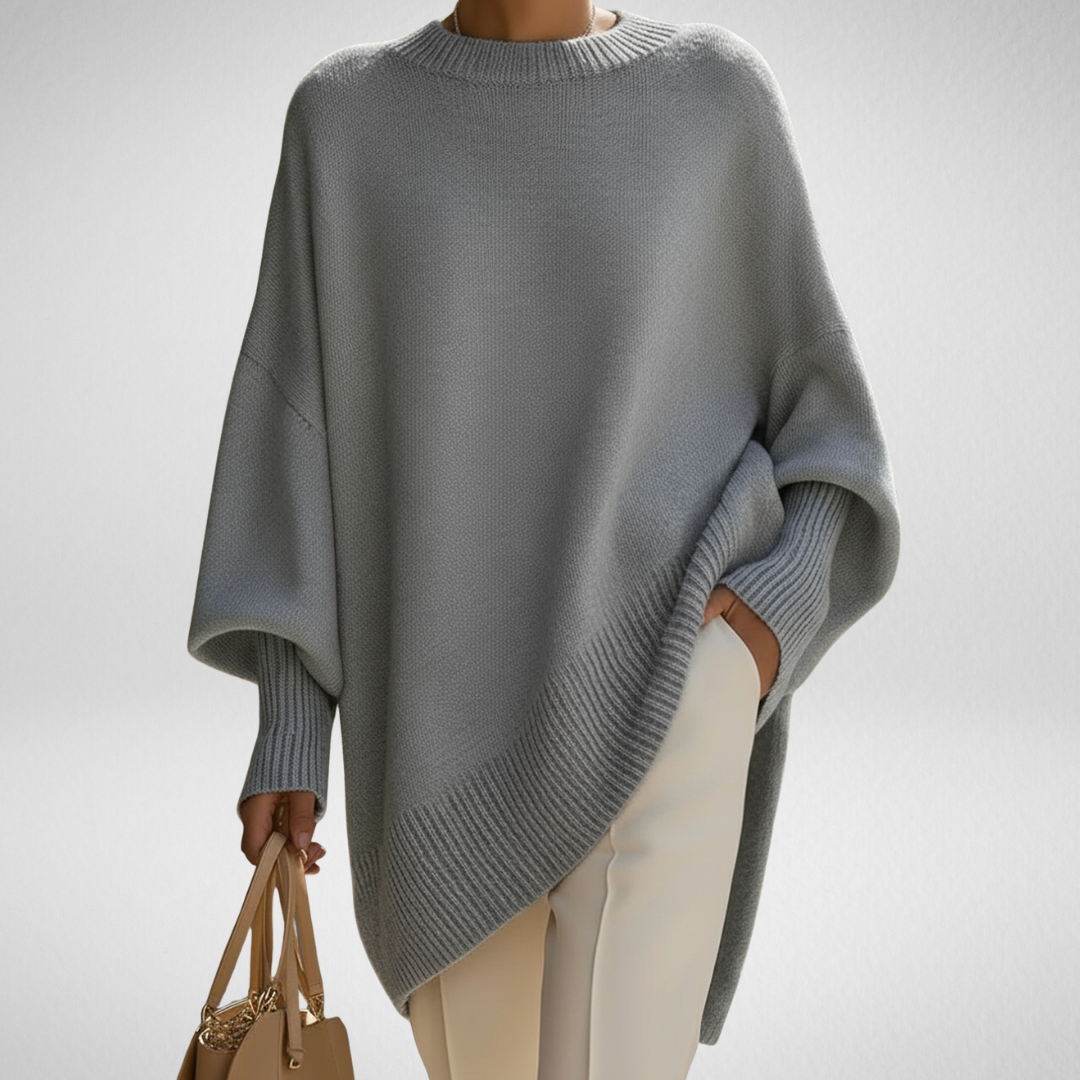 Pull-over oversize élégant Danoir Paris, coloris beige, en taille XS à M, tricot doux et moderne, idéal pour un look chic.