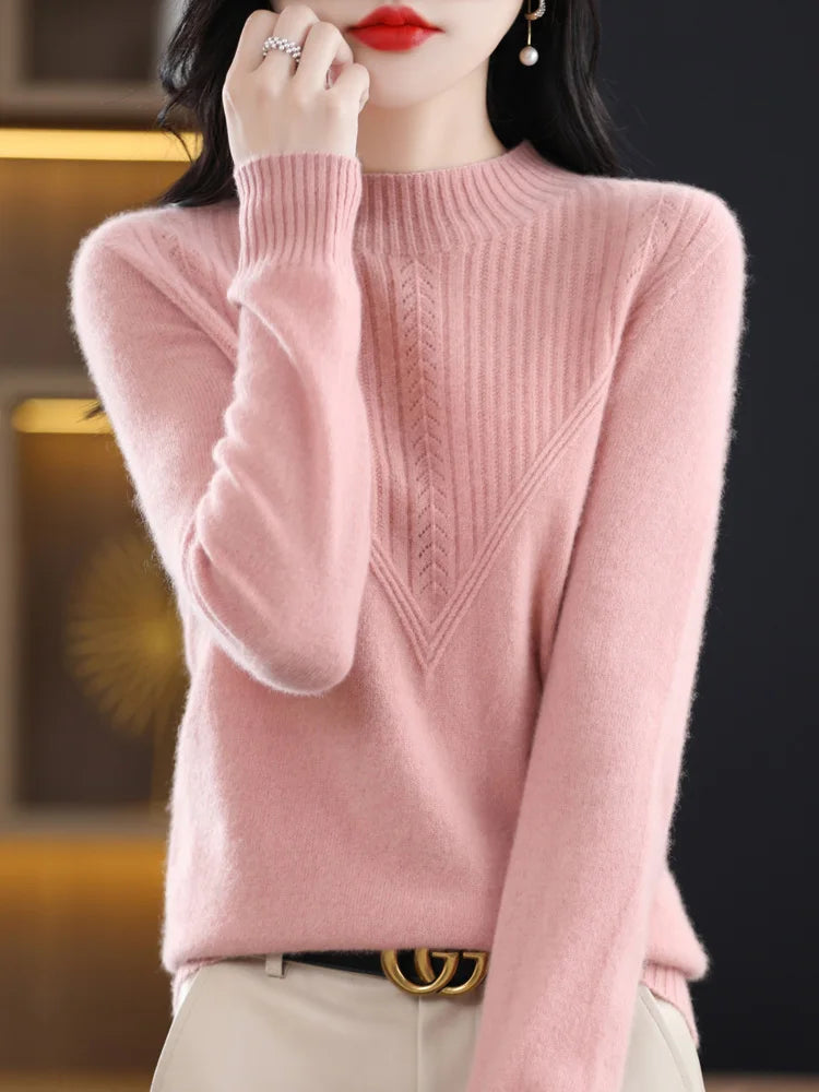 Pull en cachemire violet Liora de Danoir Paris, coupe élégante et finitions soignées, porté sur un mannequin.