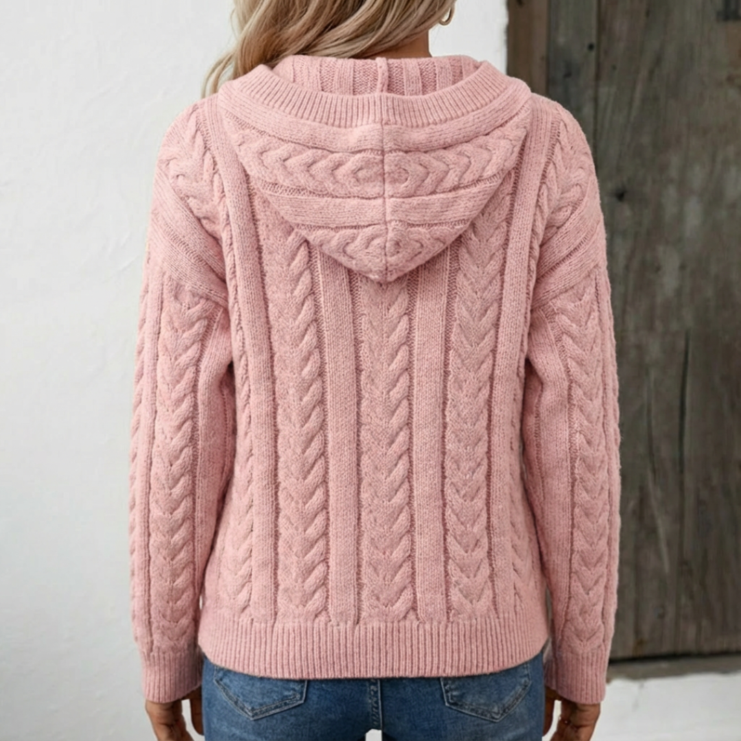 Pull Henley Danoir Paris Talbot Câlin Chic en rose avec boutons et col en V, look élégant et confortable.