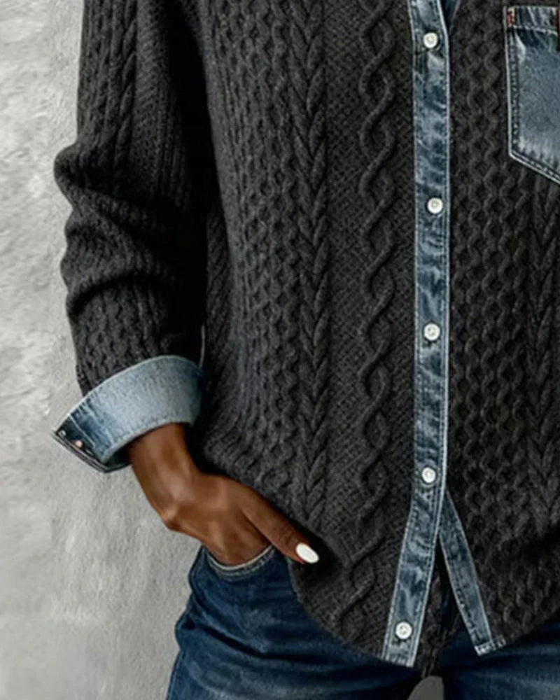 Chemise en denim noir Simone de Danoir Paris, style audacieux, avec col classique et manches longues, vue de face.