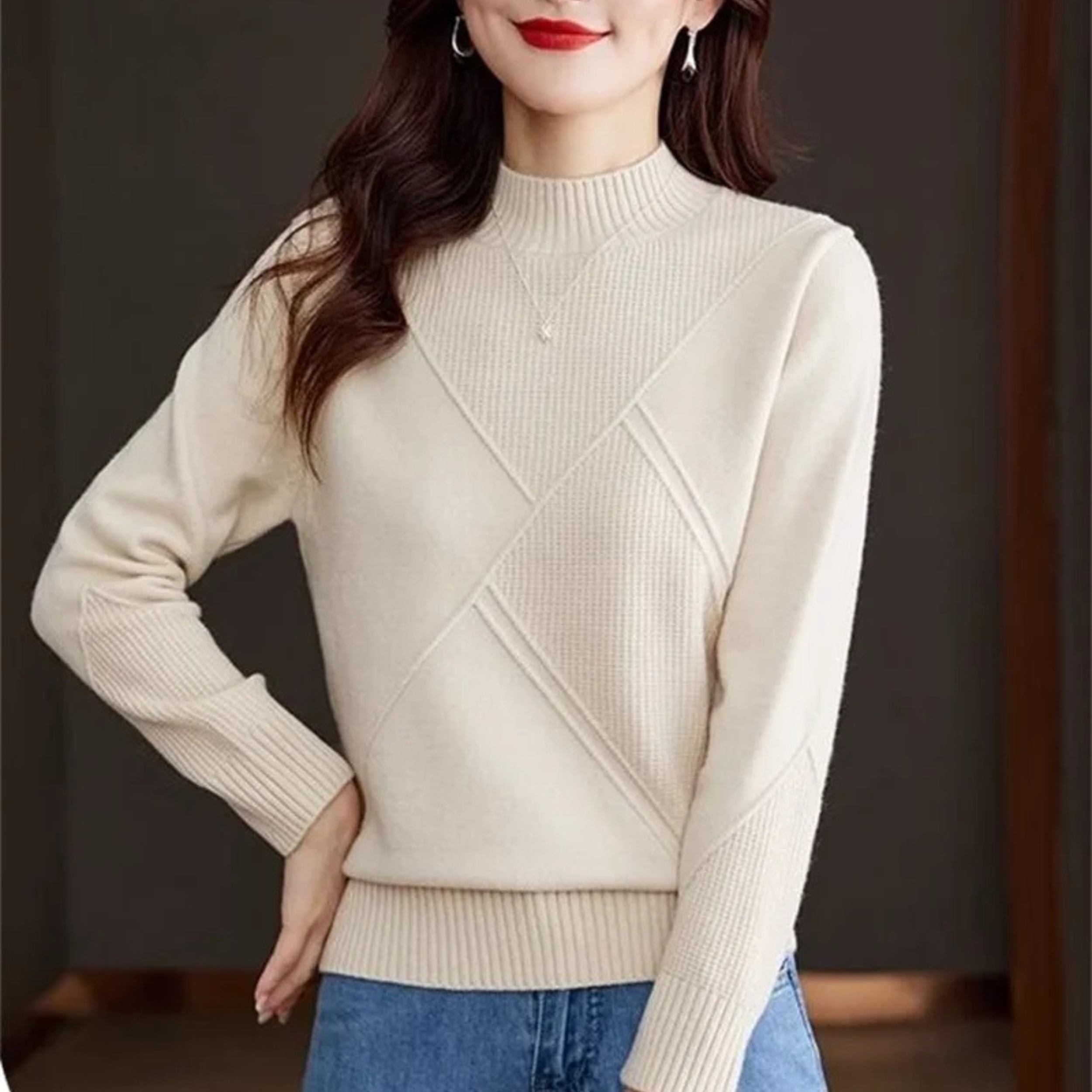 Pull en cachemire vert olive Danoir Paris Lotte, style élégant avec col rond et finition soignée.