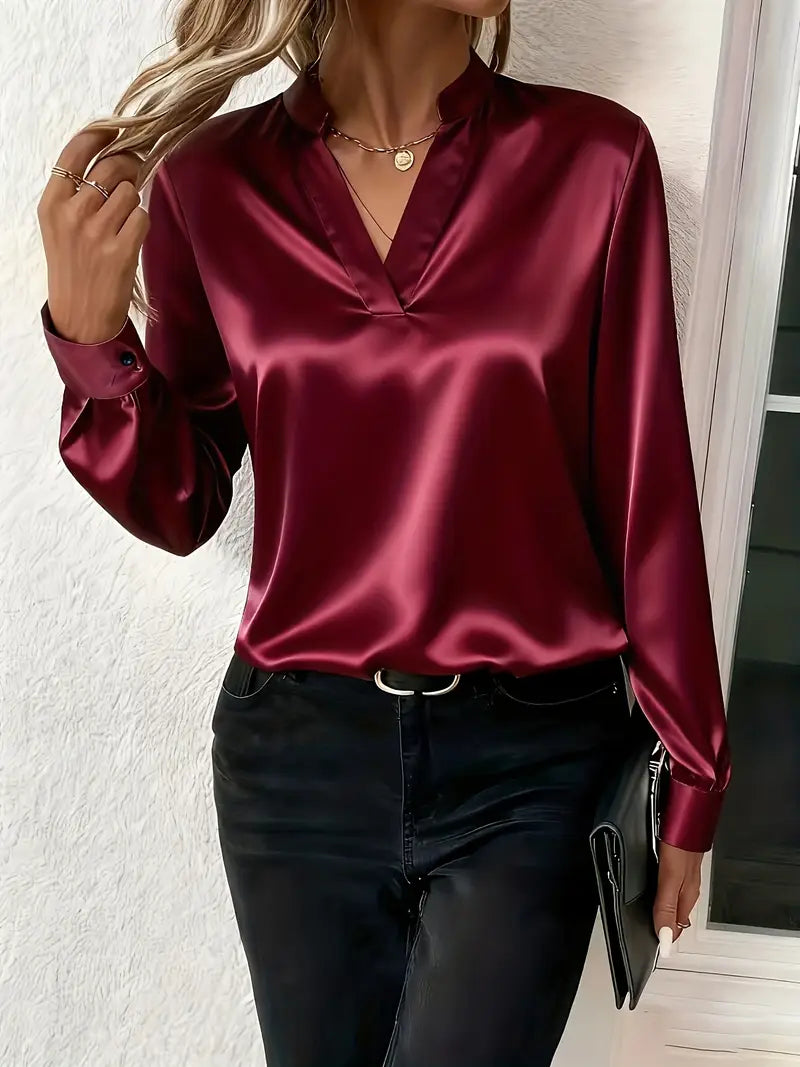 Blouse satinée Danoir Paris, élégante et sophistiquée, couleur bordeaux, taille XS, tissu lisse et fluide.