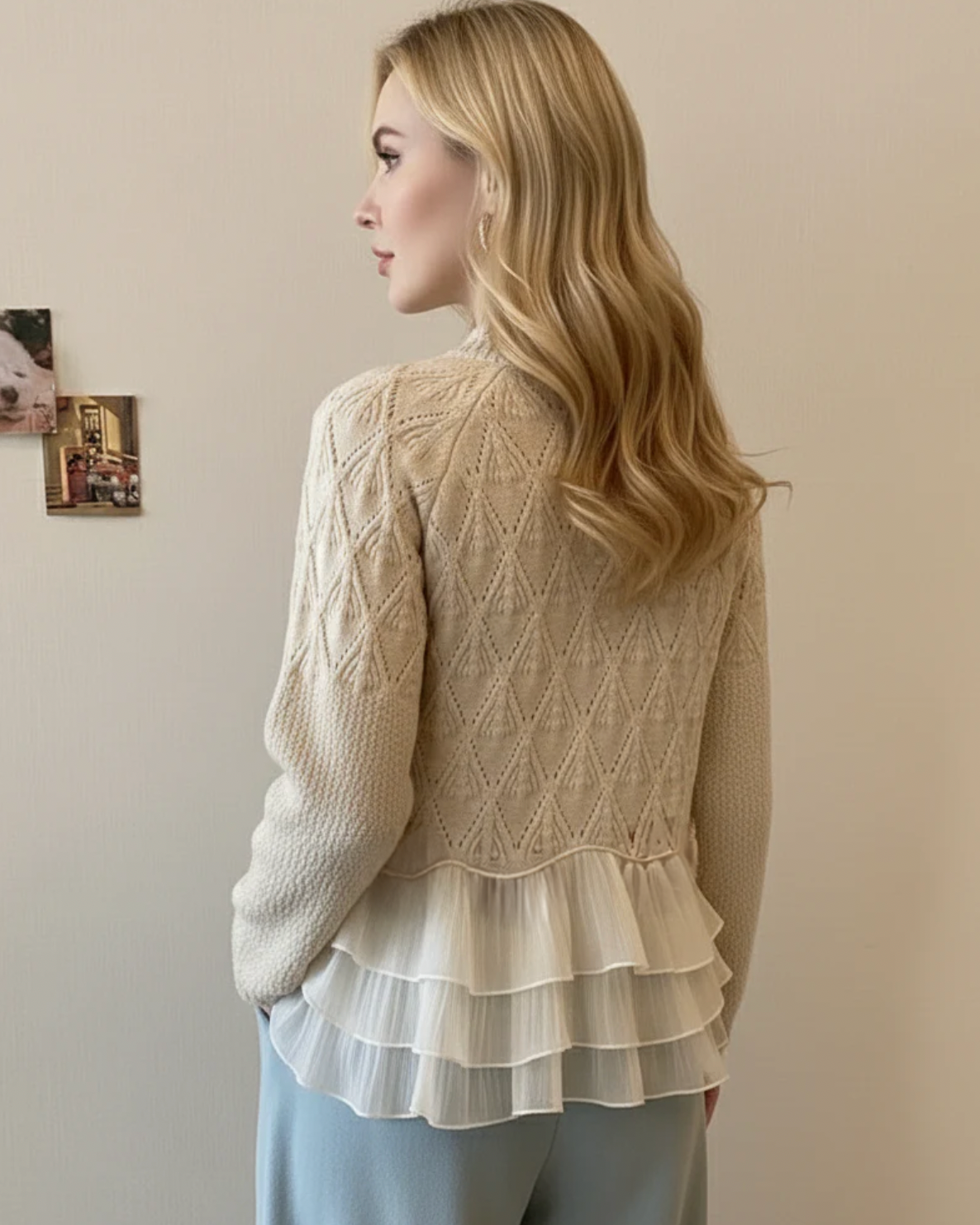 Cardigan en tricot Danoir Paris Taylor Enchanteur couleur crème, détail des manches longues et texture douce.