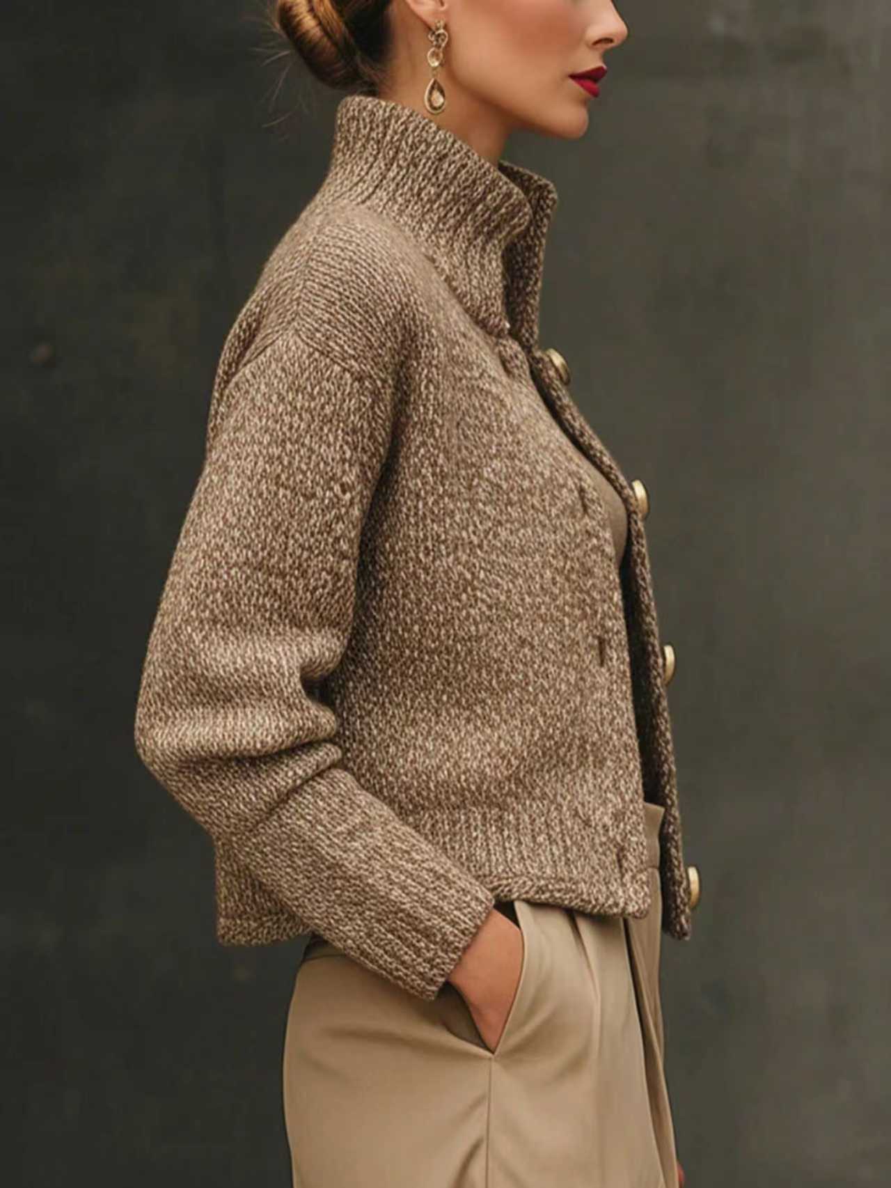 Veste chic en laine beige pour femme, modèle Adeline de Danoir Paris, taille XS, élégante et moderne.
