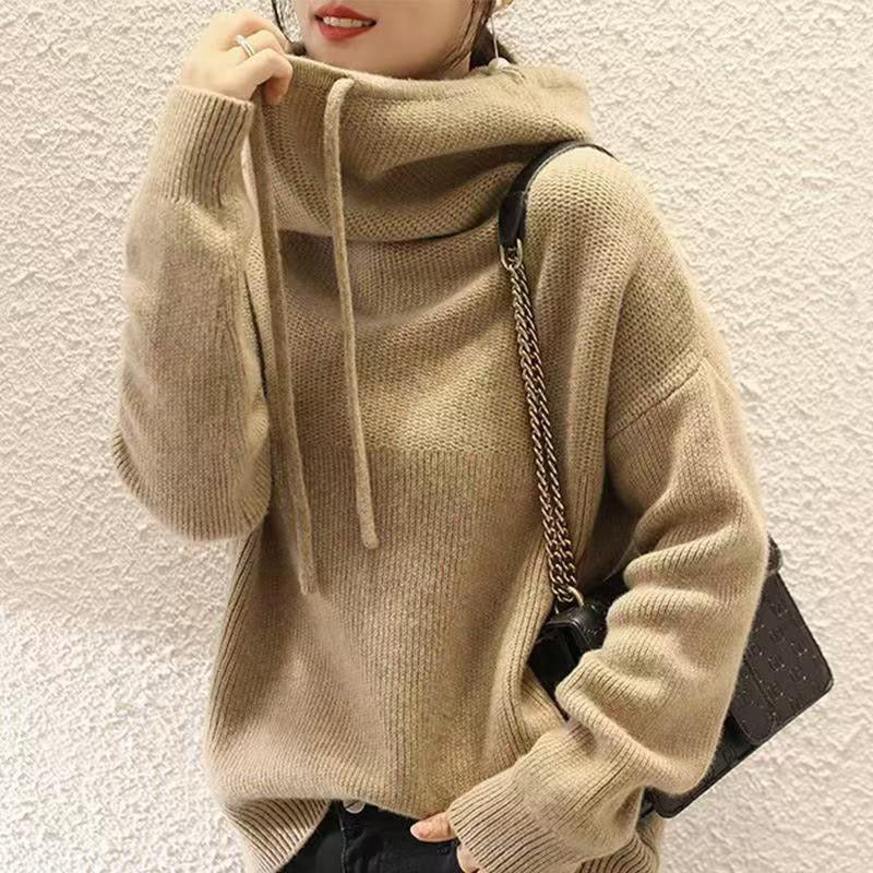 Pull-over oversize vert Loren Danoir Paris, style chic, en tissu doux, porté décontracté et tendance, pour femmes.