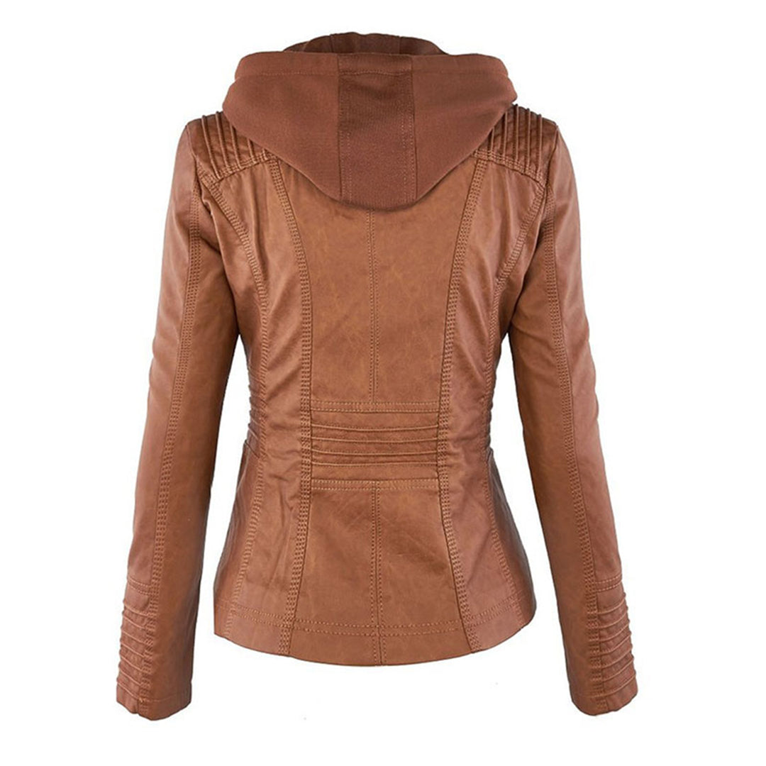 Veste motard élégante Kiana de Danoir Paris en marron, modèle FR874, vue de face, tissu en cuir synthétique tendance.